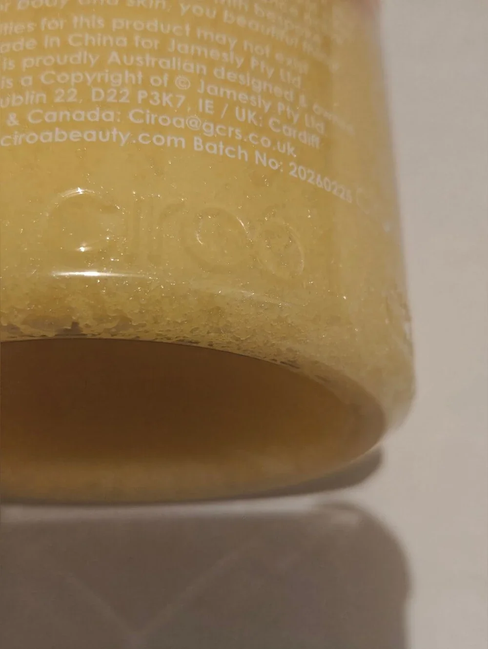 Ciroa Sugar Body Scrub Pineapple & Coconut Smooth & Hydrate 21.1 OZ New Sealed